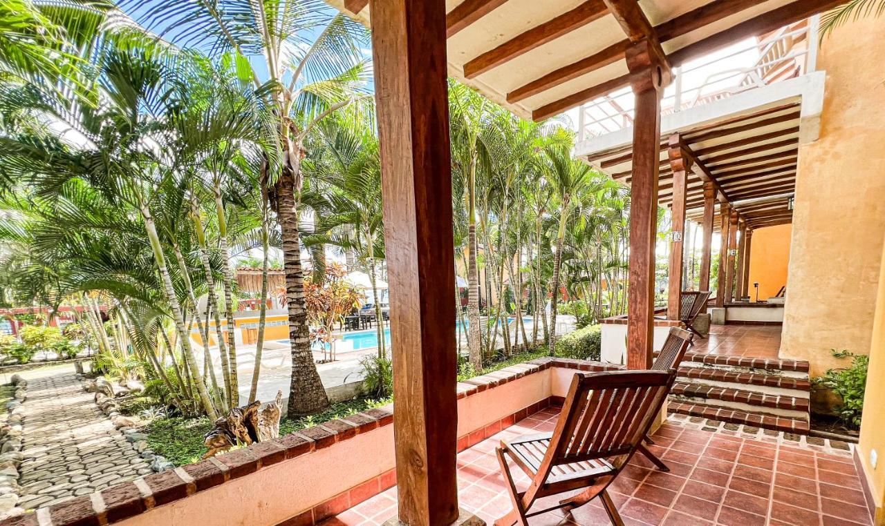 Hotel Punta Franca Jobal Exterior foto